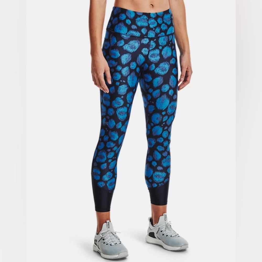 Under Armour Training Heatgear tonal 7/8 crop leggings in pink print WORN ONCE